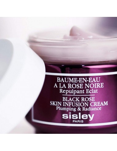 Baume-En-Eau À La Rose Noire