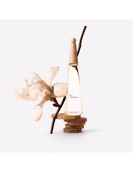 L'Eau D'Issey Eau & Magnolia