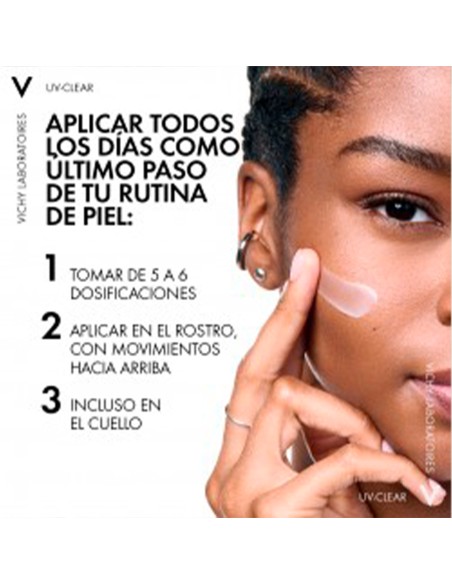 Crema-Fluido Solar Capital Soleil UV Clear Anti-Imperfections SPF50
