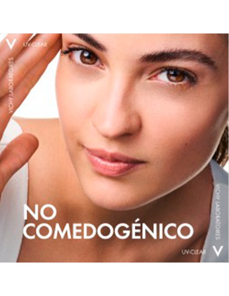 Crema-Fluido Solar Capital Soleil UV Clear Anti-Imperfections SPF50