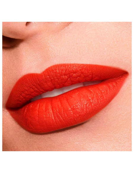 Pure Color Explicit Matte Lipstick