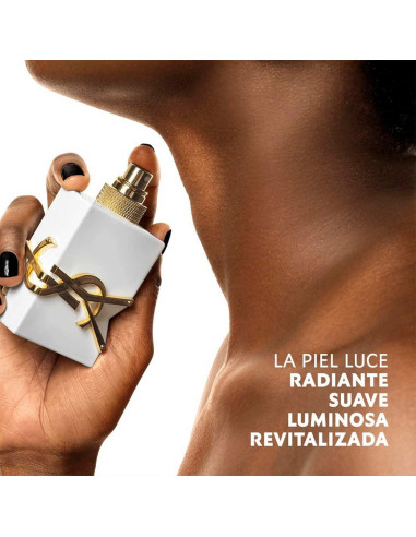 Libre L'Eau Nue